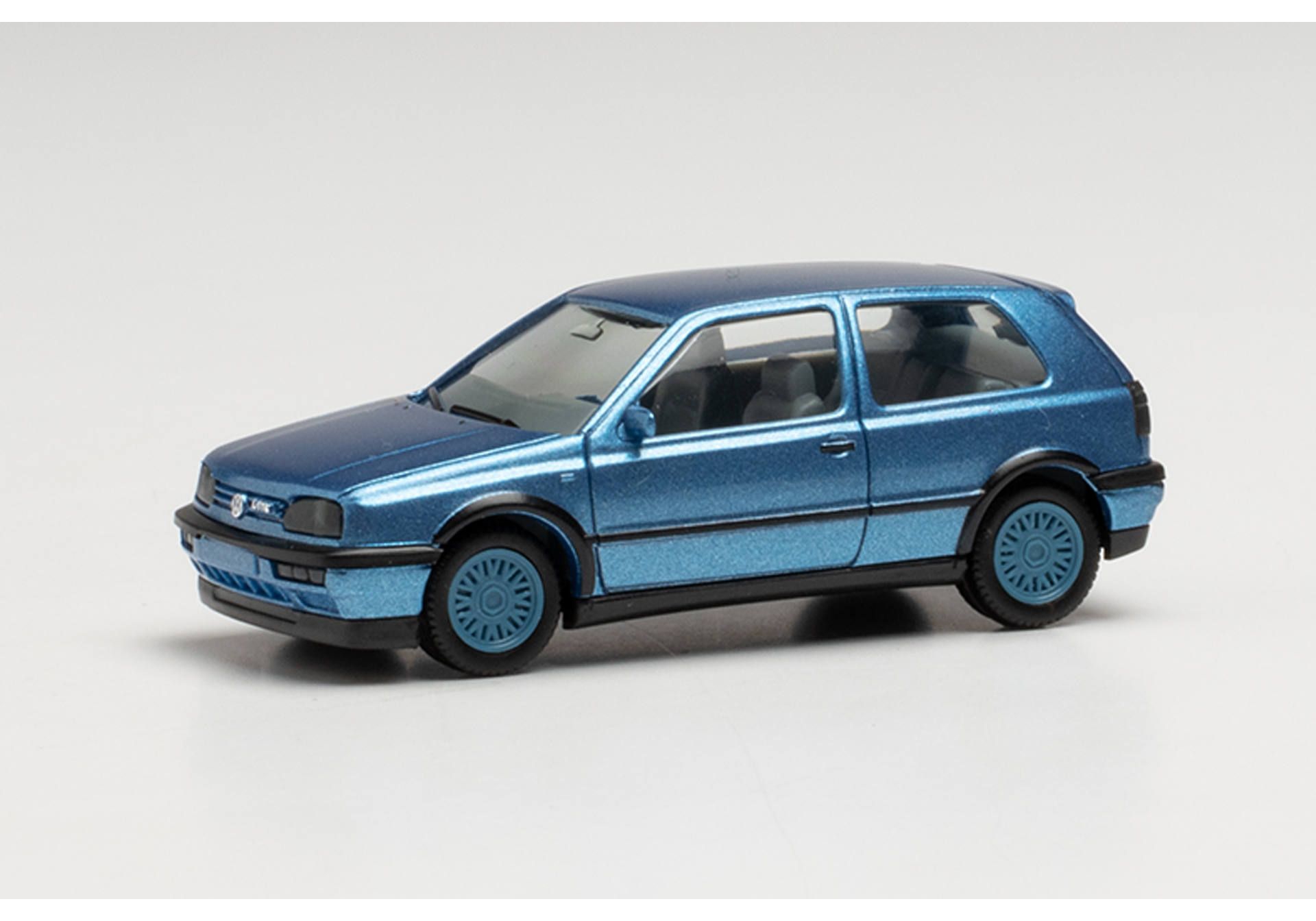 Herpa 034074 VW Golf 3 VR6 Blaumetallic Modellfahrzeug H0 1:87