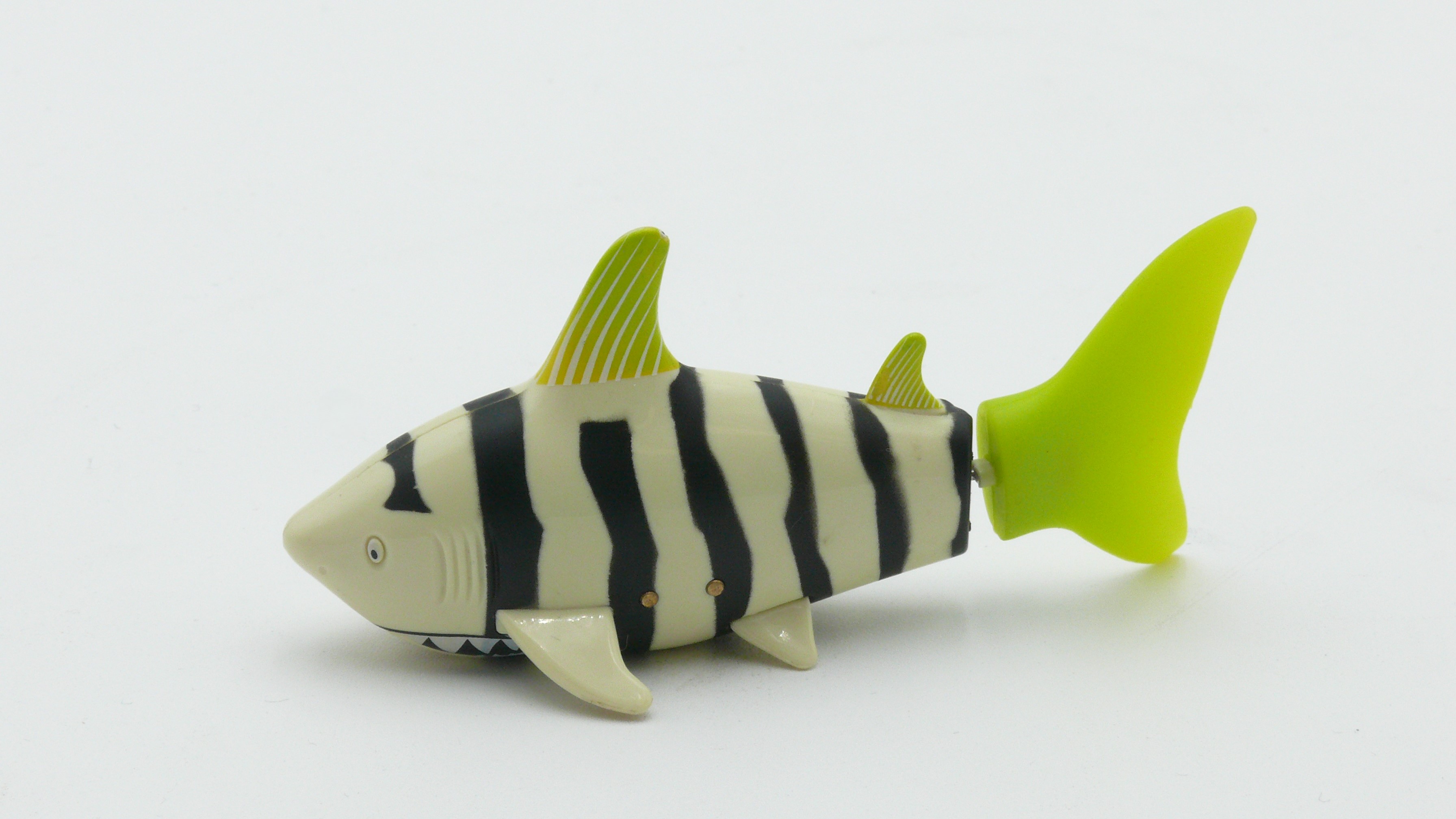 Ferngesteuerter Mini Hai