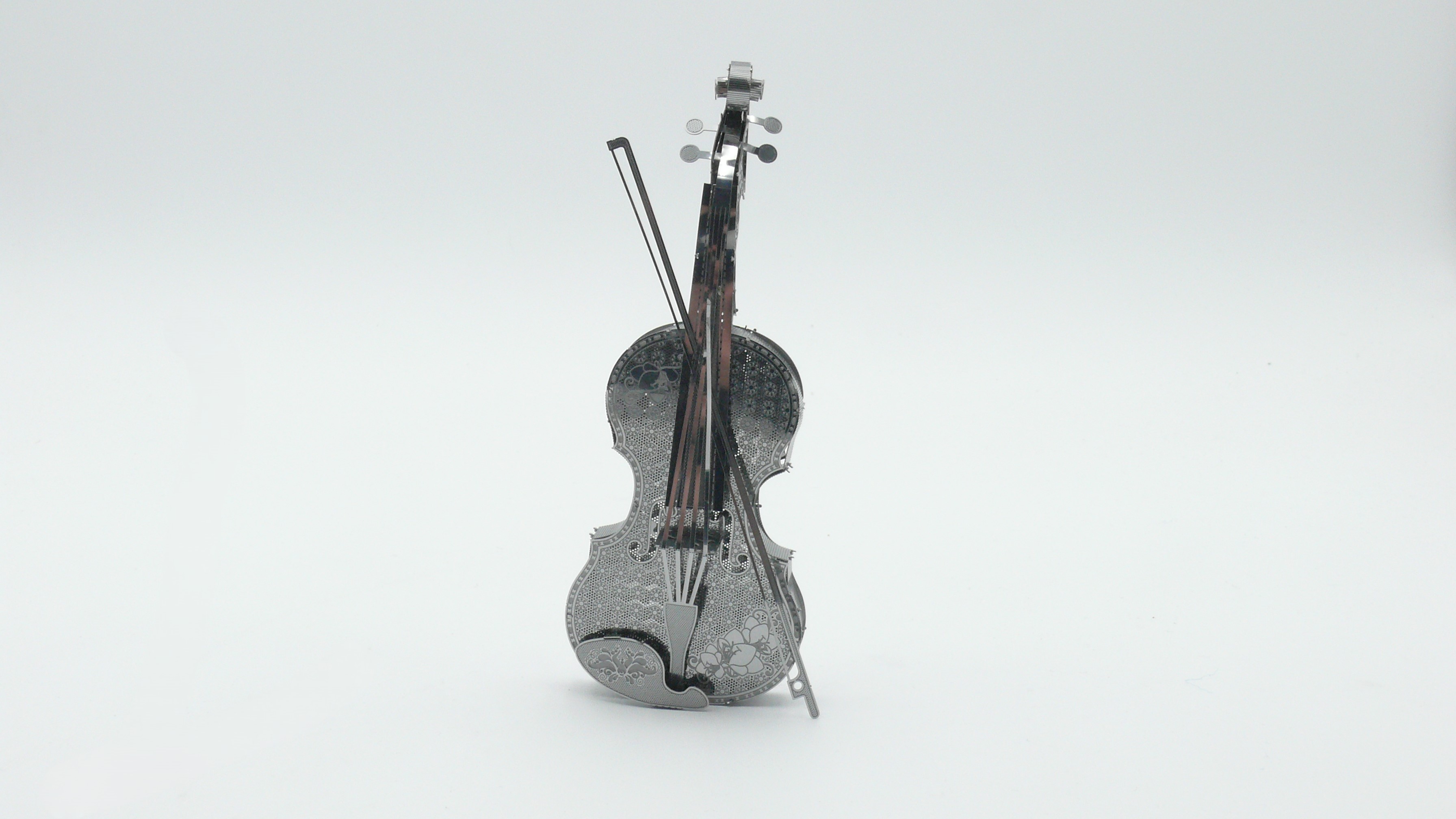 Metallbausatz Violine