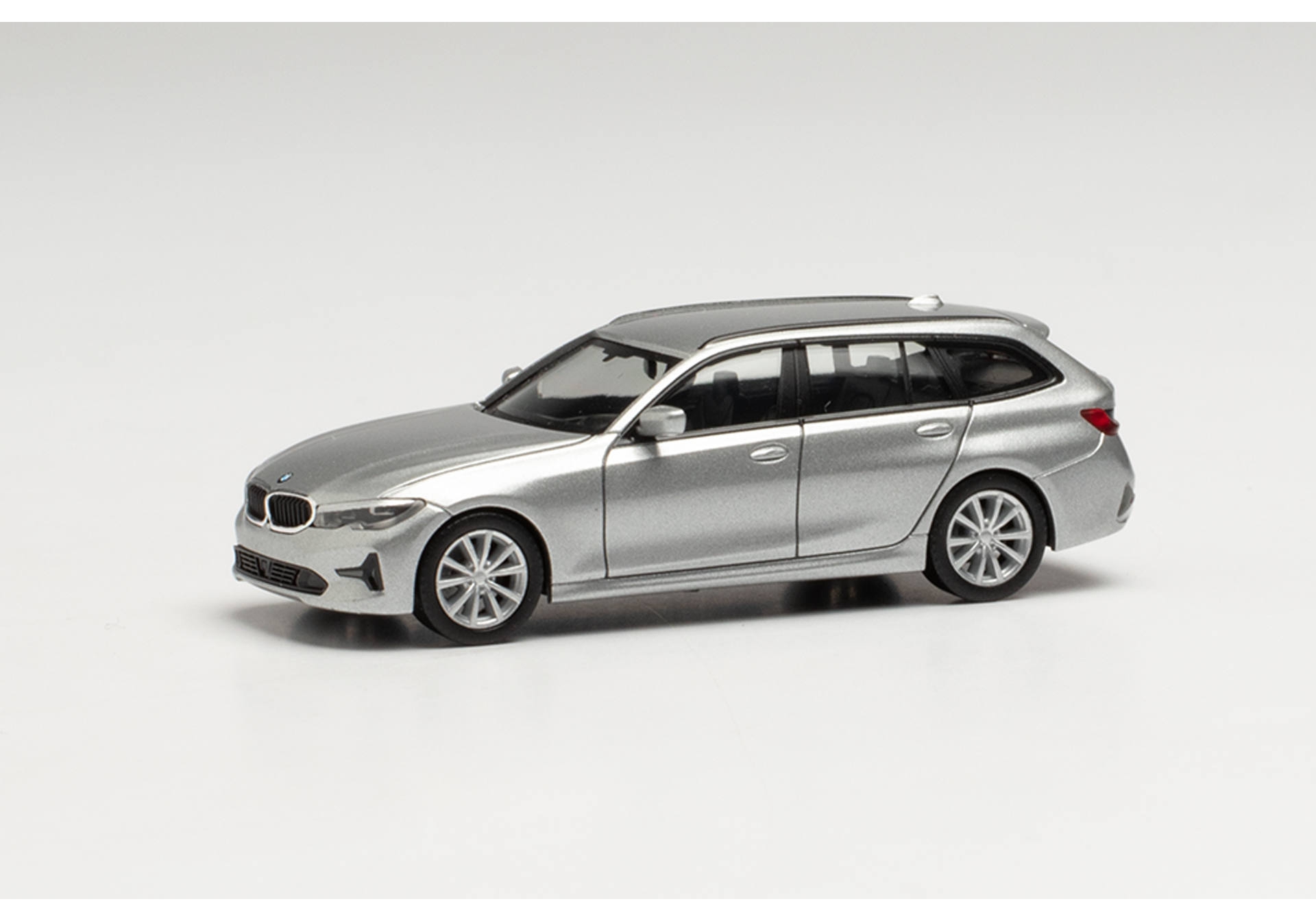 Herpa 430821-002 BMW 3er Touring Silber Modellfahrzeug H0 1:87