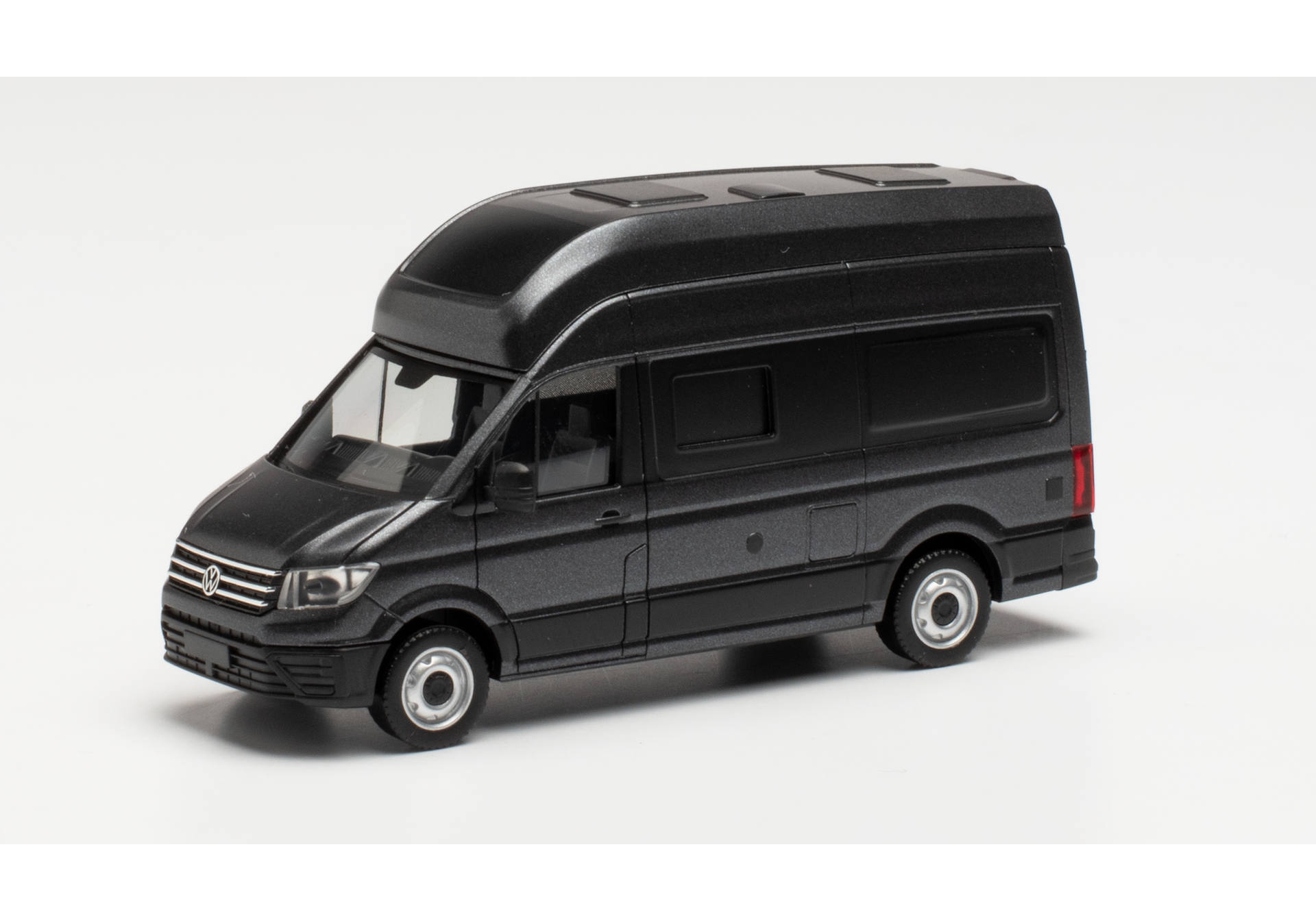 Herpa 096324 VW Crafter Calif. 600 indiumgrau-metallic Modellfahrzeug H0 1:87 Herpa 096324 VW Crafter Calif. 600 indiumgrau-metallic Modellfahrzeug H0 1:87