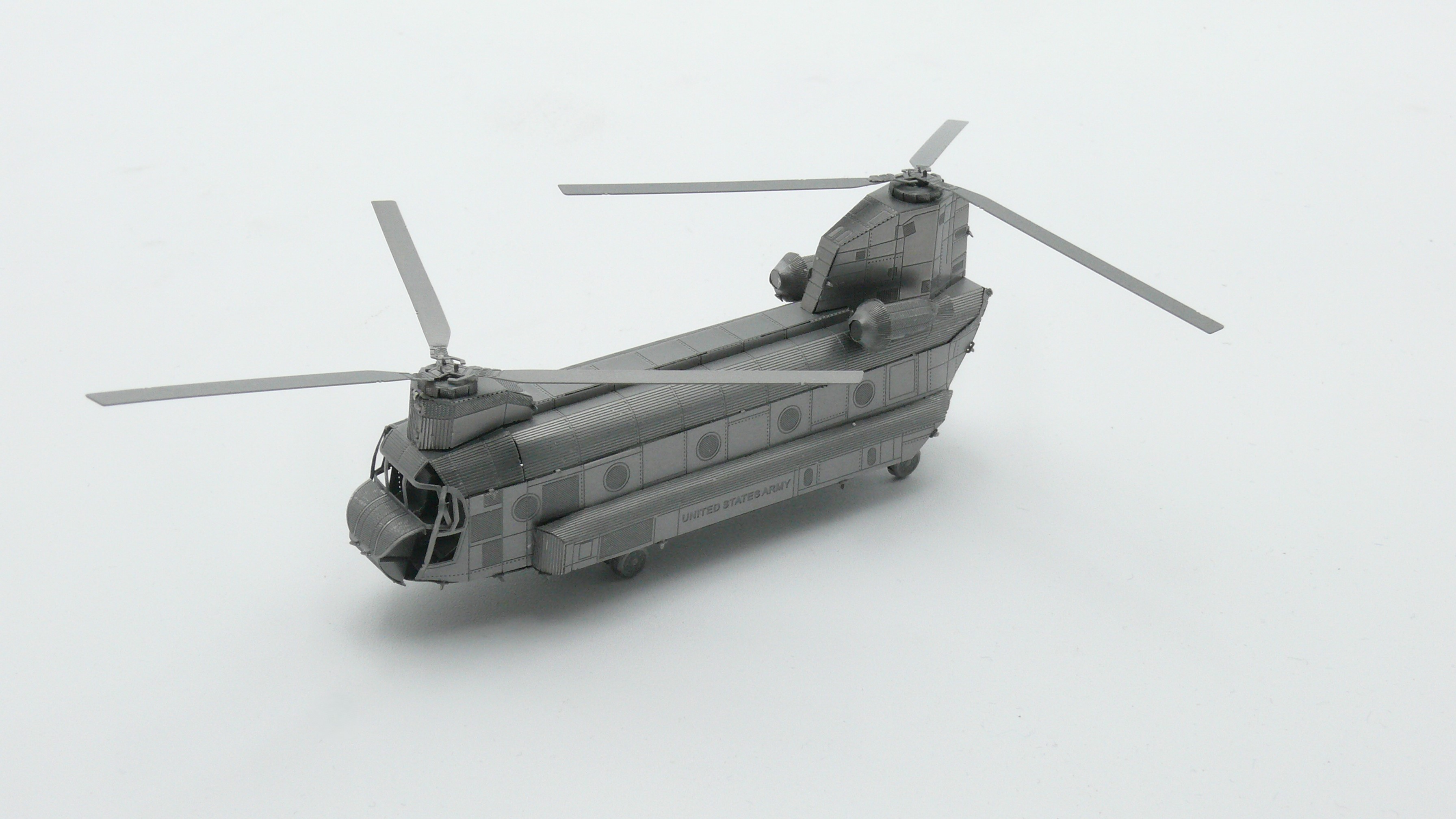 Metallbausatz CH-47 Chinook