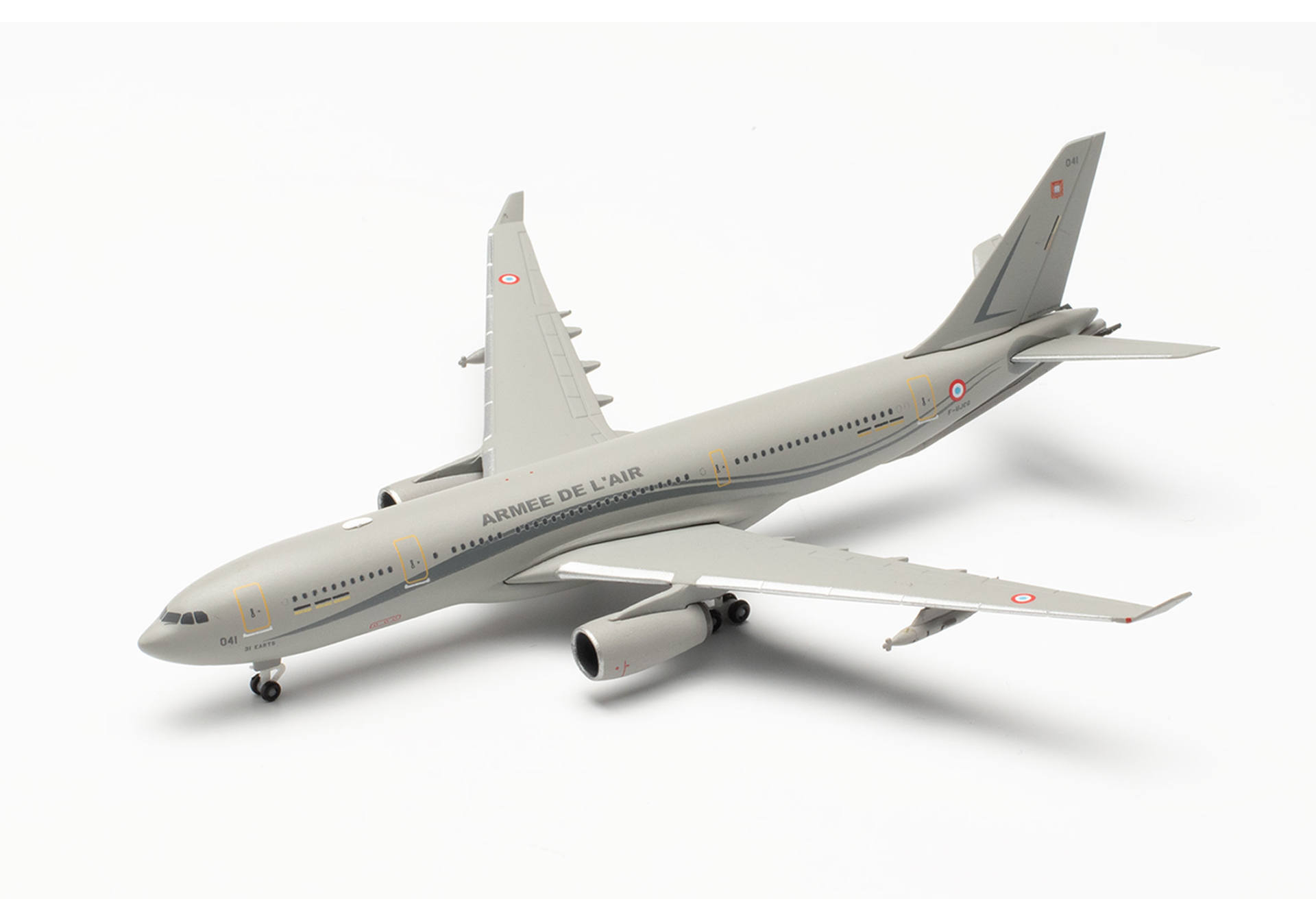 Herpa 536677 French Air Force Airbus A330 MRTT “Phénix” - ERVTS 01.031 “Bretagne” 1:500 Herpa 536677 French Air Force Airbus A330 MRTT “Phénix” - ERVTS 01.031 “Bretagne” 1:500