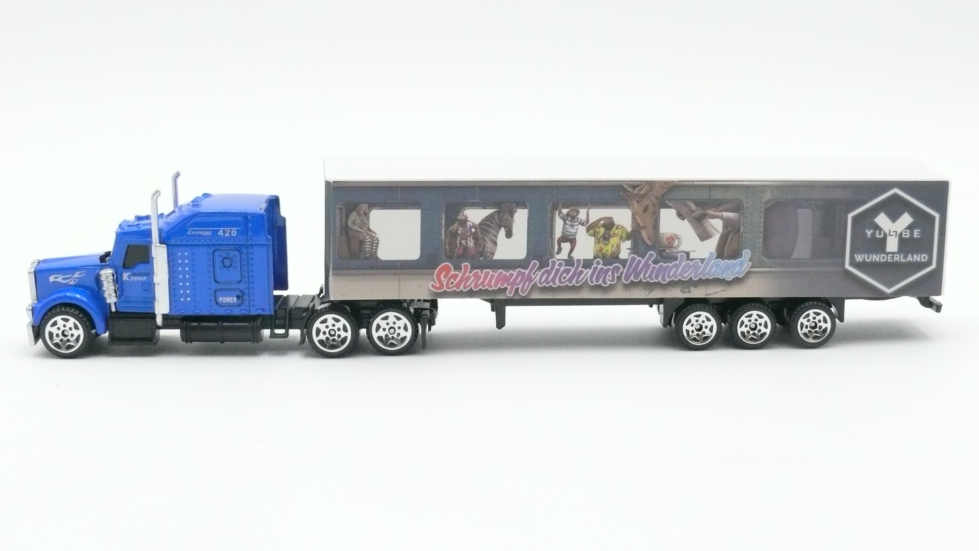 YULLBE Wunderland US Truck "Shrink Yourself into Wonderland" 1:87