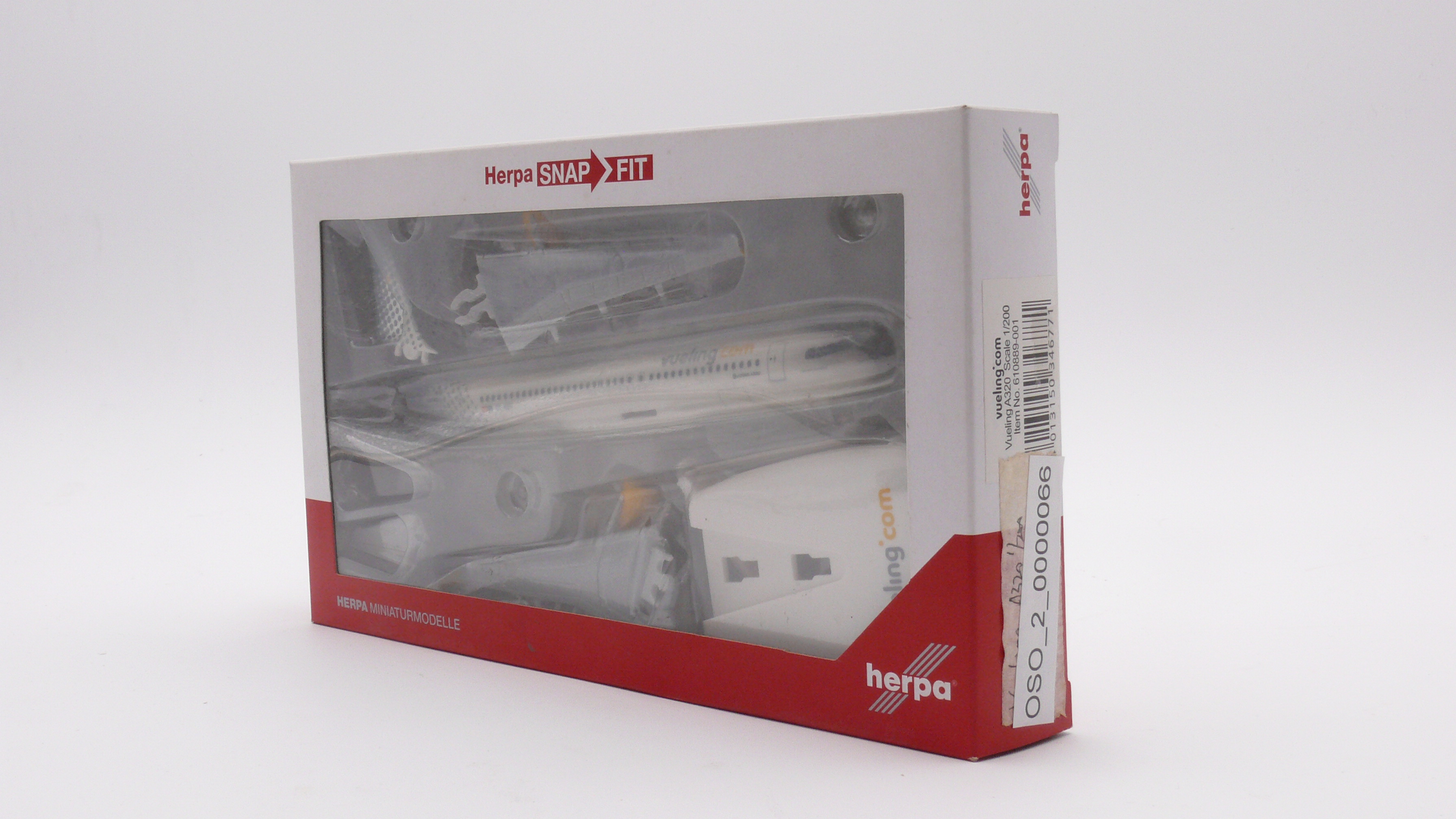 Herpa 610889-001 Airbus A320 Vueling EC-MES 1:200