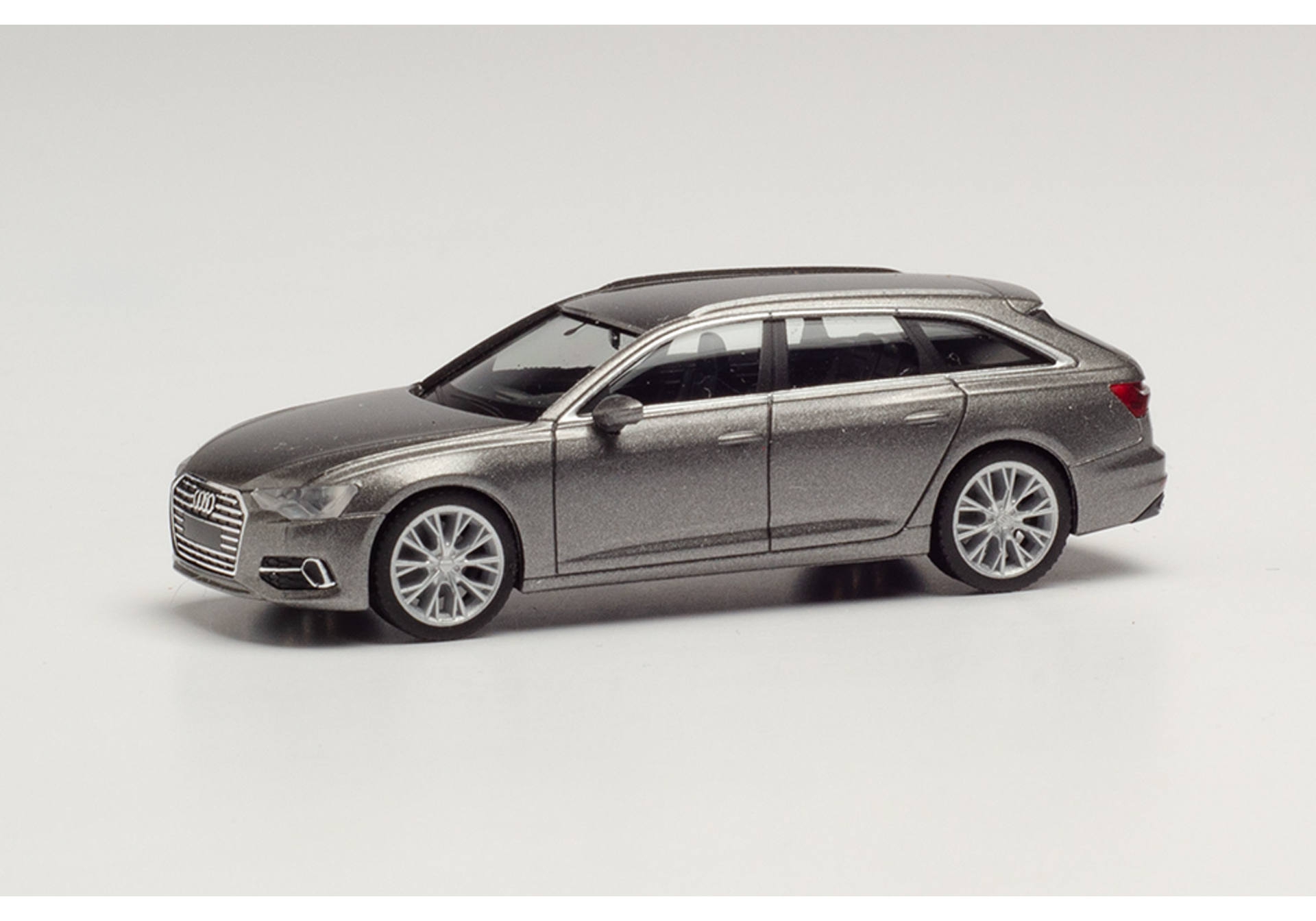Herpa 430906 BMW Alpina B3 Touring Oxidgrau Modellfahrzeug H0 1:87 Herpa 430906 BMW Alpina B3 Touring Oxidgrau Modellfahrzeug H0 1:87