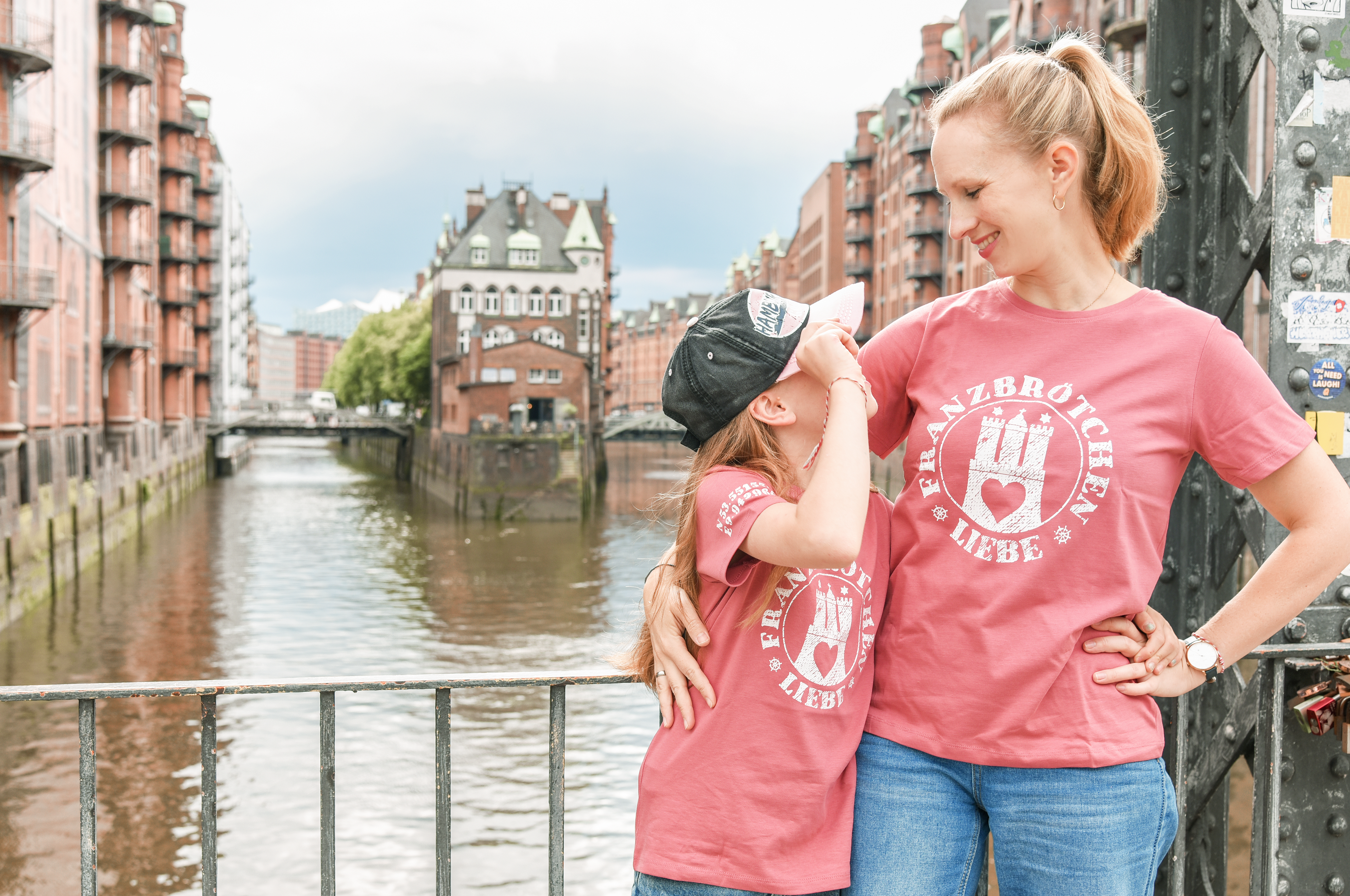 Franzbrötchenliebe Damen T-Shirt - Mauvewood rot mit weißem Print