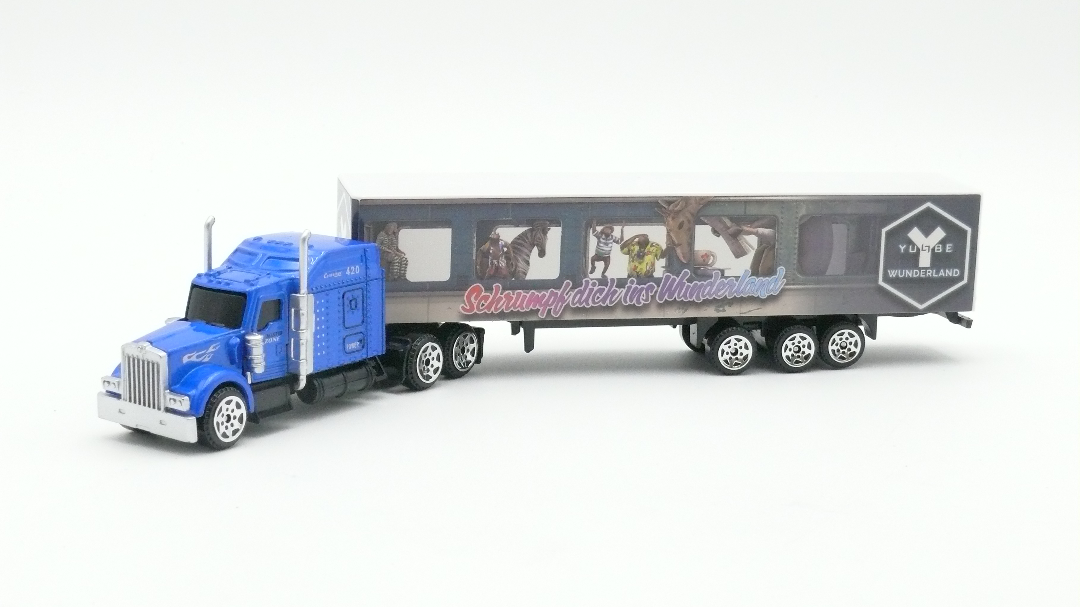 YULLBE Wunderland US Truck "Shrink Yourself into Wonderland" 1:87