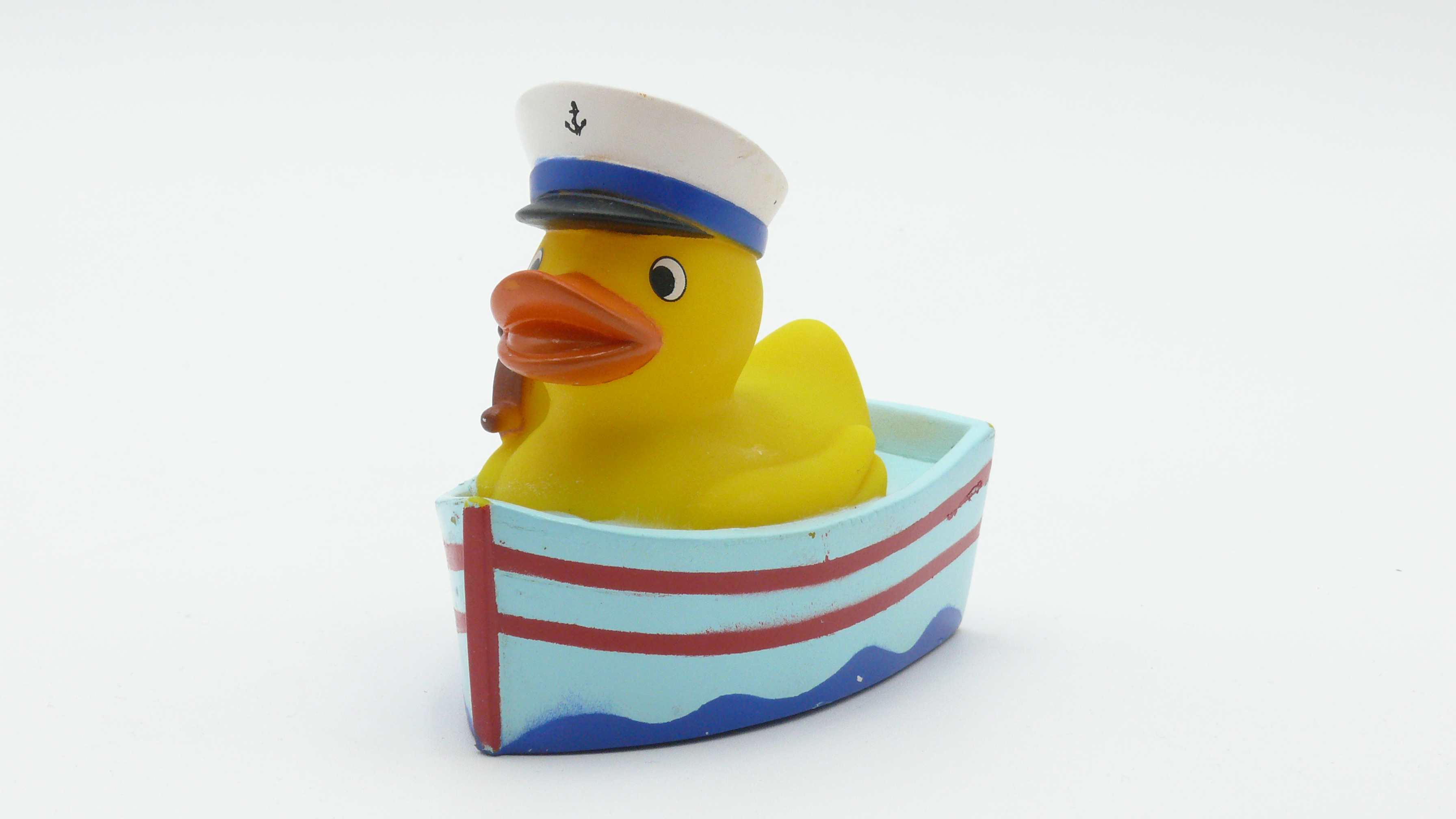 Badeente Boot mit Kapitän