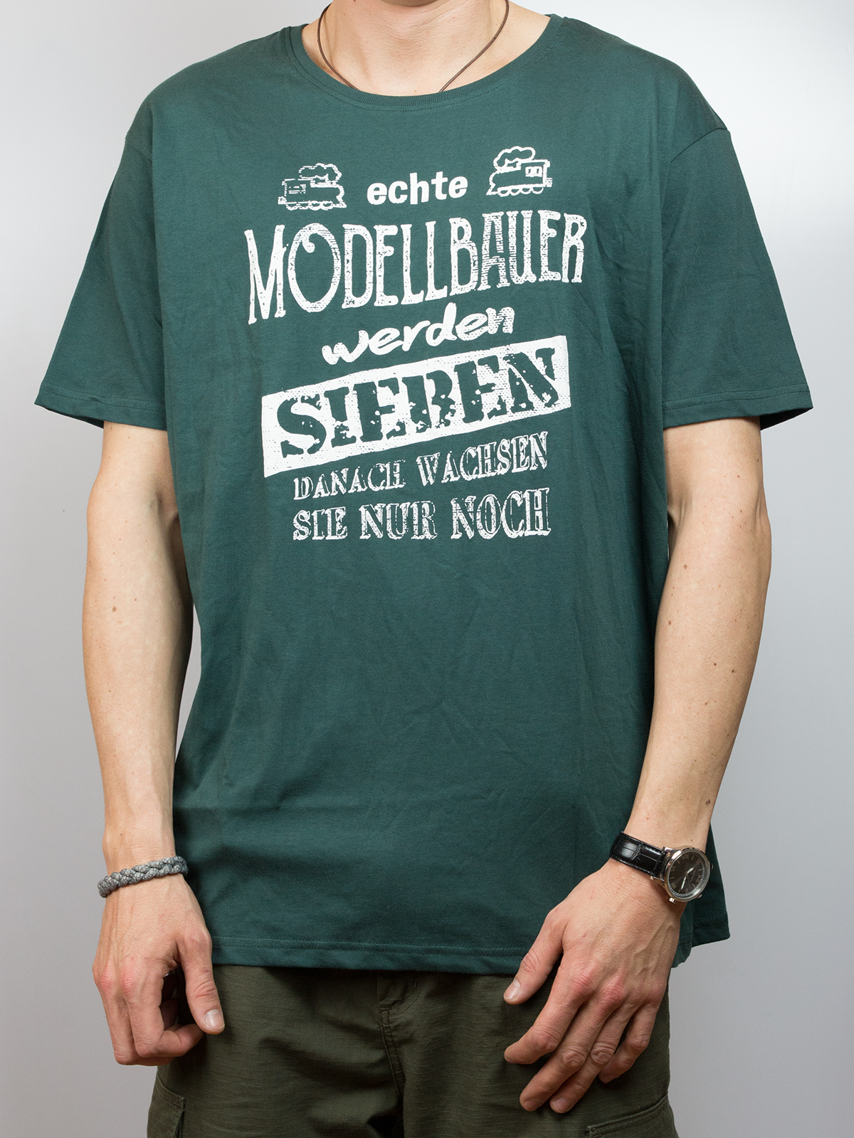 T-Shirt - echte Modellbauer werden sieben... T-Shirt - echte Modellbauer werden sieben...