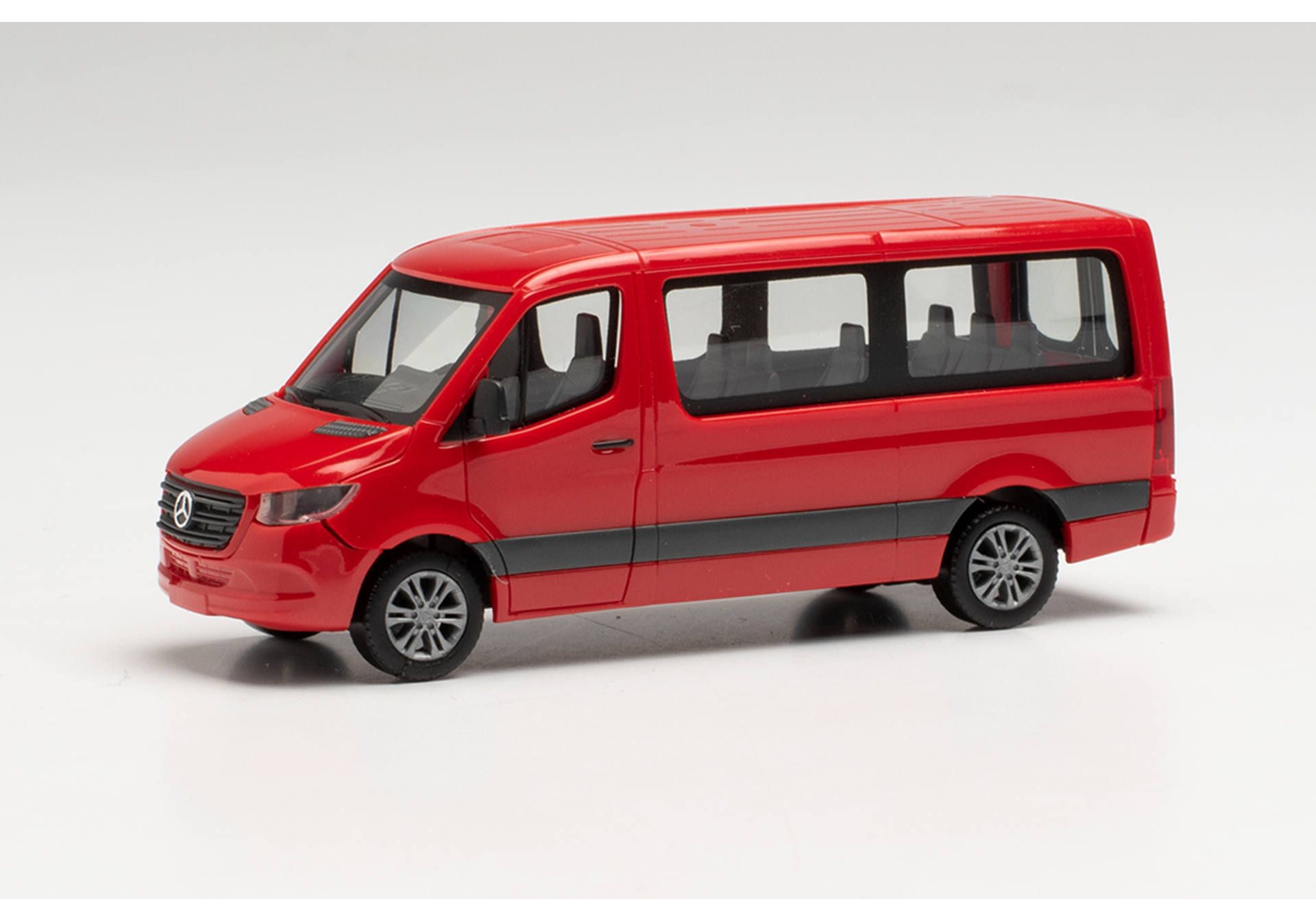 Herpa 096478 MB Sprinter 18 Bus FD Rot Modellfahrzeug H0 1:87