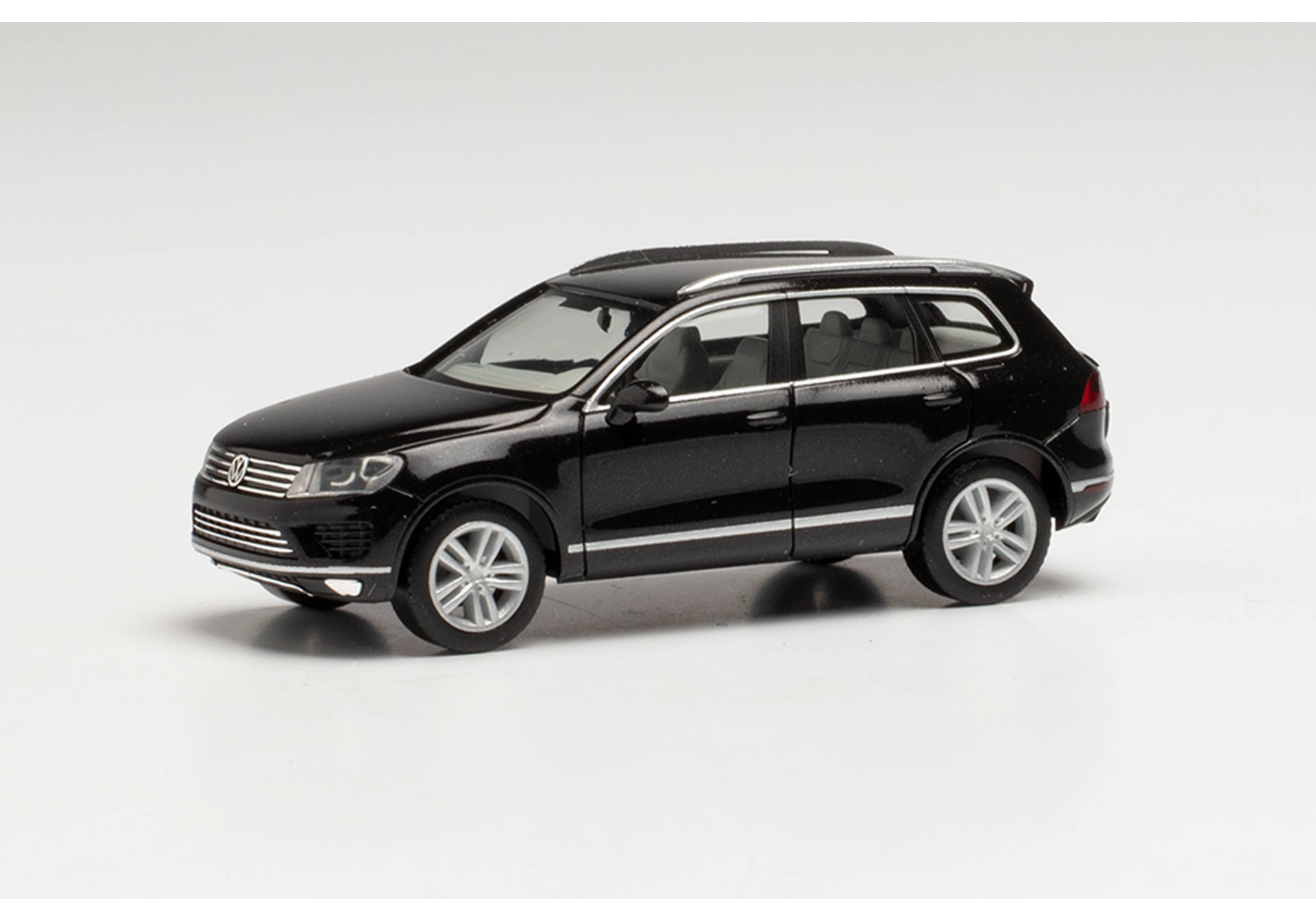 Herpa 038478-002 VW Touareg Schwarz Modellfahrzeug H0 1:87