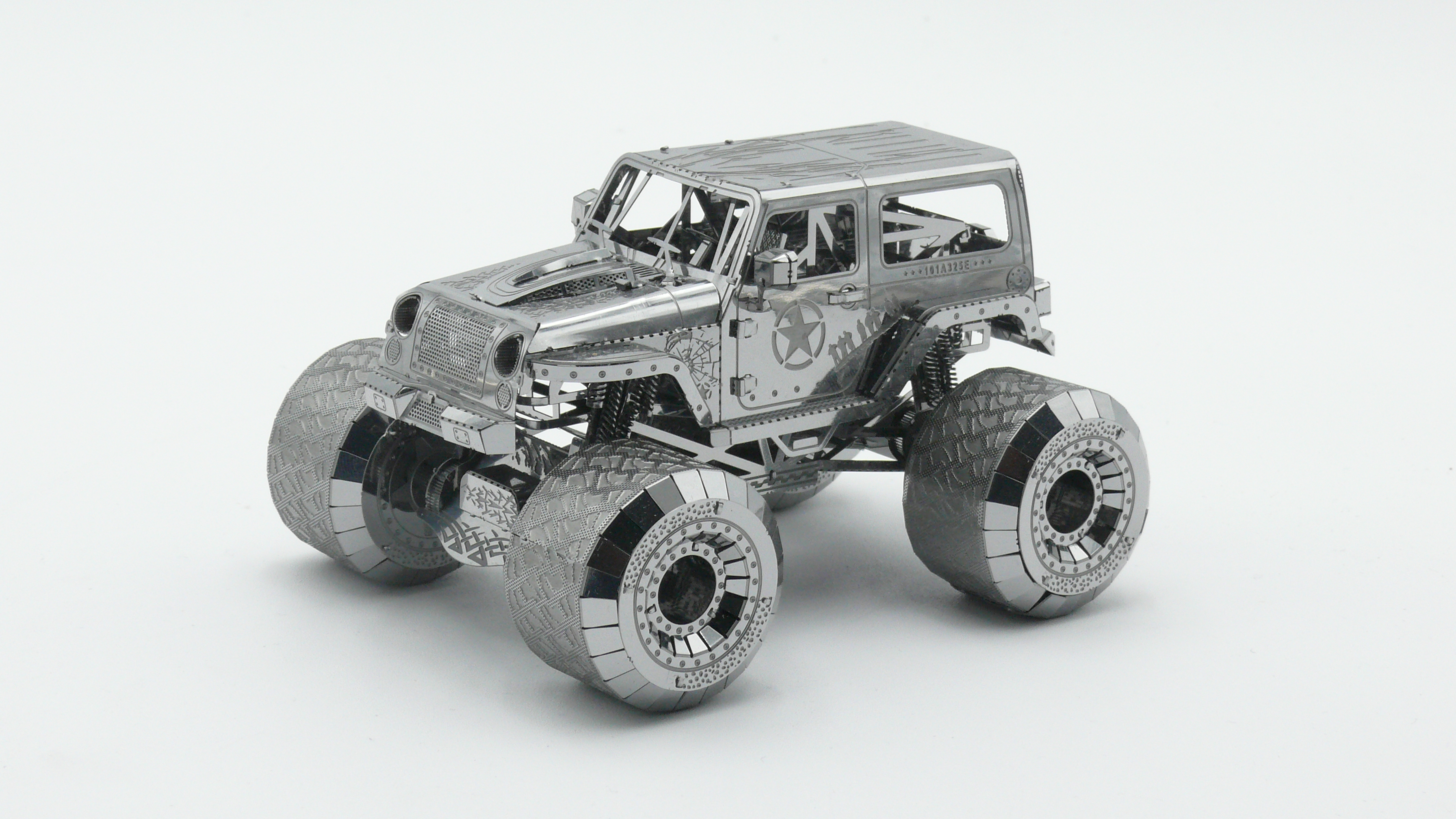 Metallbausatz Wrangler Geländewagen