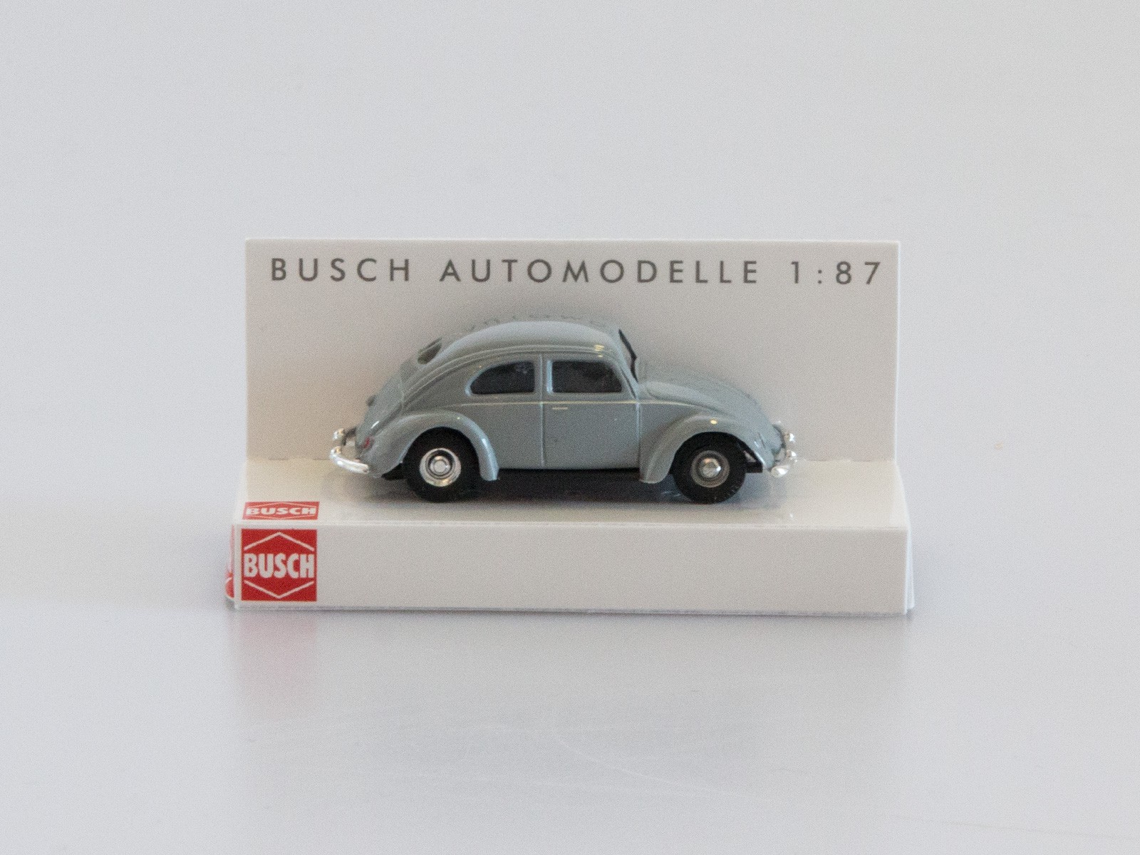 Busch 42700-112 VW Käfer mit Brezelfenster fenstergrau