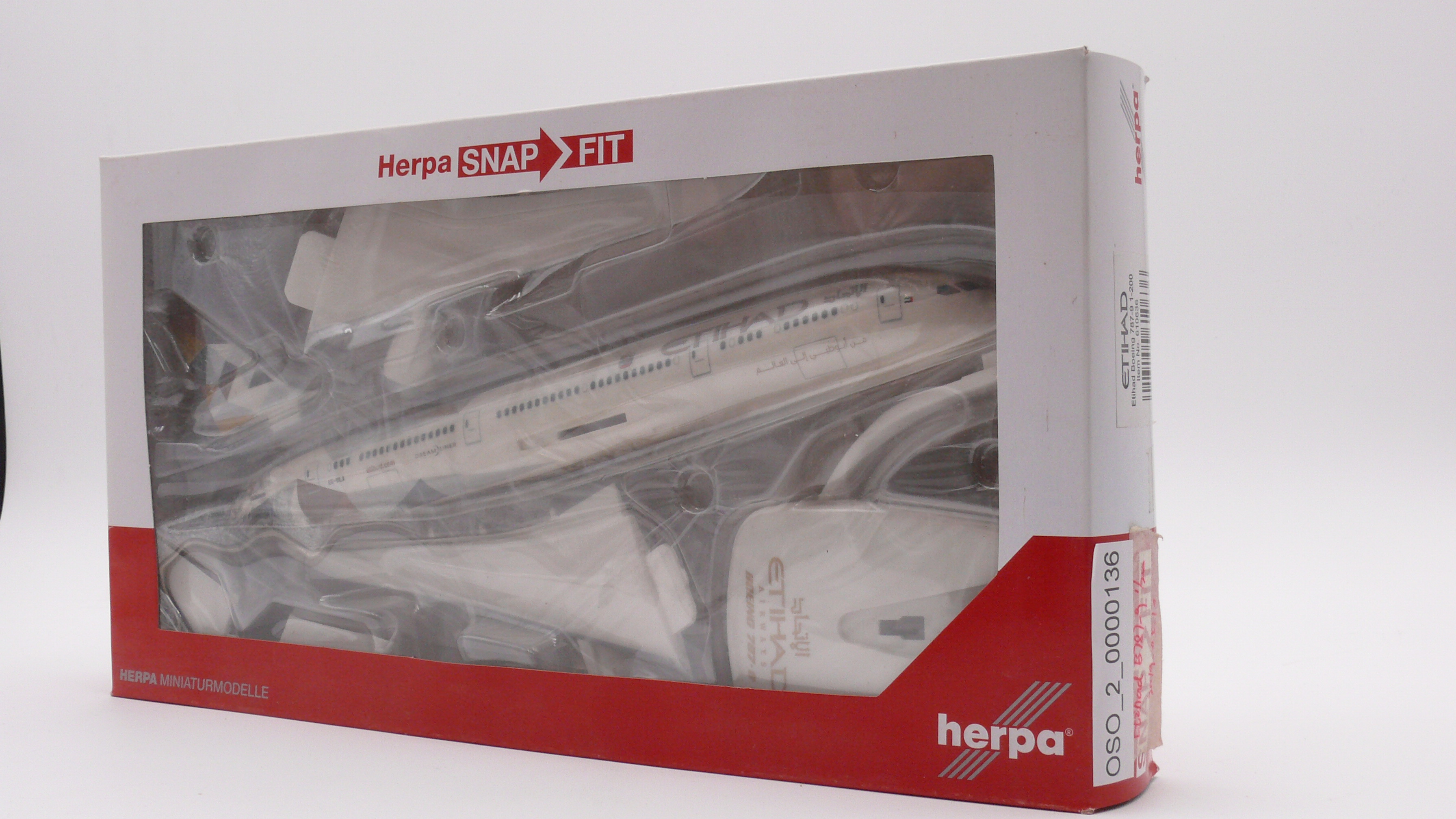 Herpa 610636 Boeing 787-9 Eithad A6-BLA 1:200