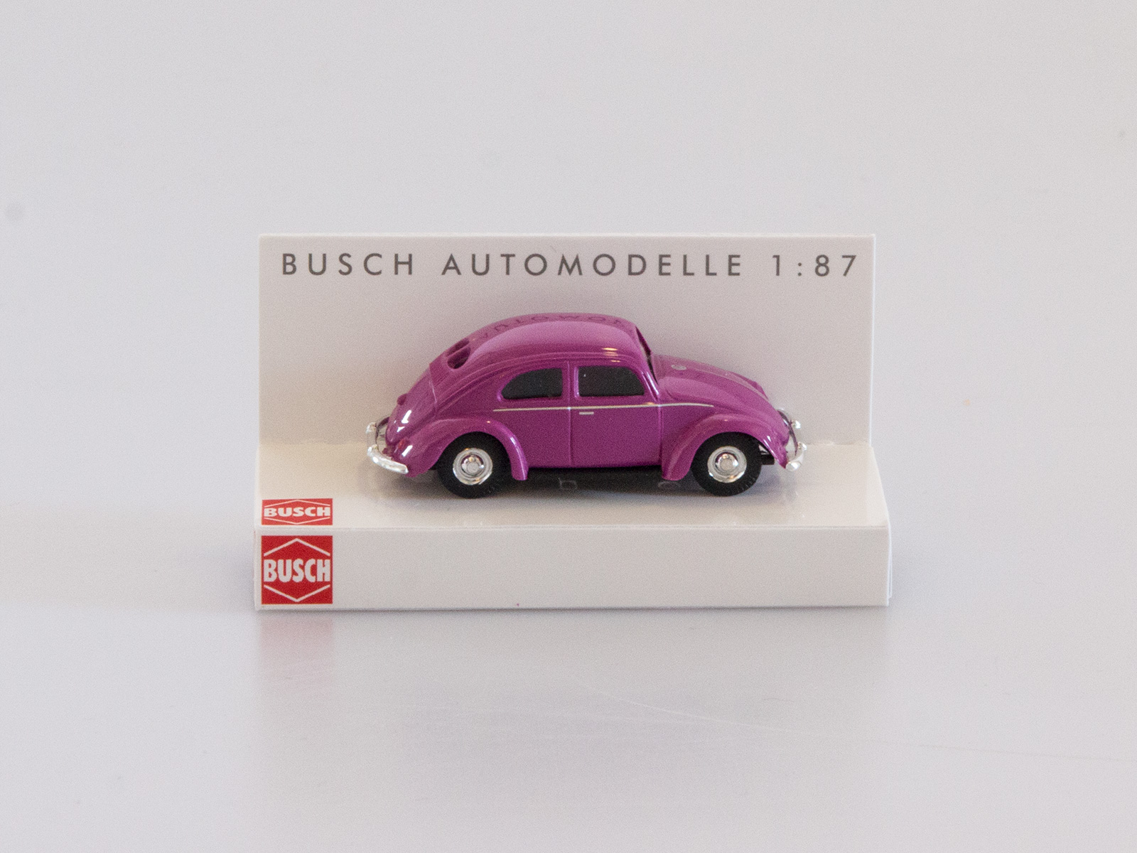 Busch 42700-112 VW Käfer mit Brezelfenster lila Busch 42700-112 VW Käfer mit Brezelfenster lila