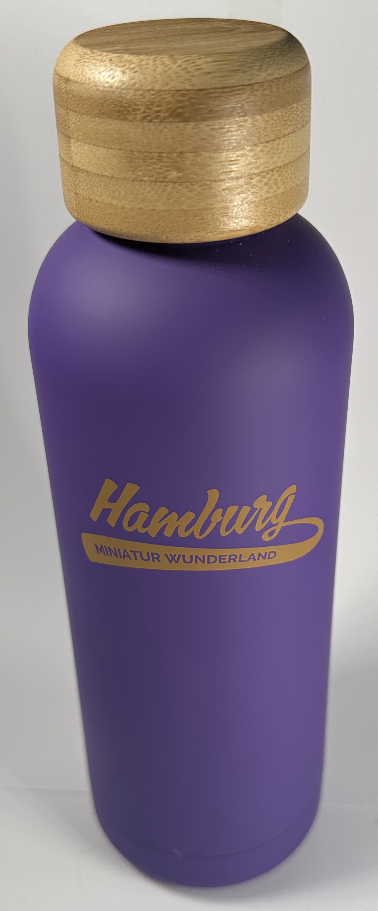 Trinkflasche Soft-Touch - "Hamburg - Miniatur Wunderland", lila