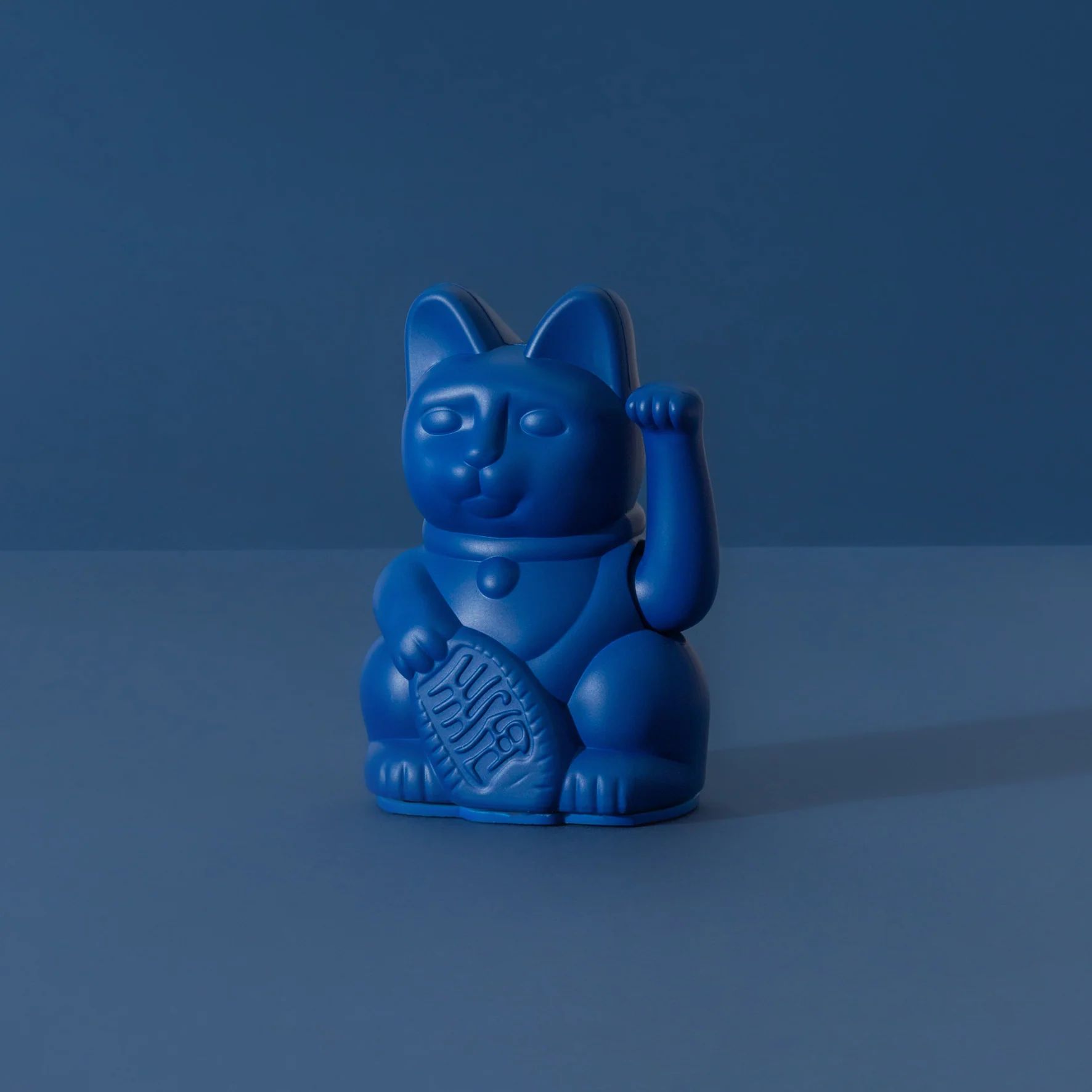 Winkekatze / Maneki Neko | Mini - Dark Blue Winkekatze / Maneki Neko | Mini - Dark Blue